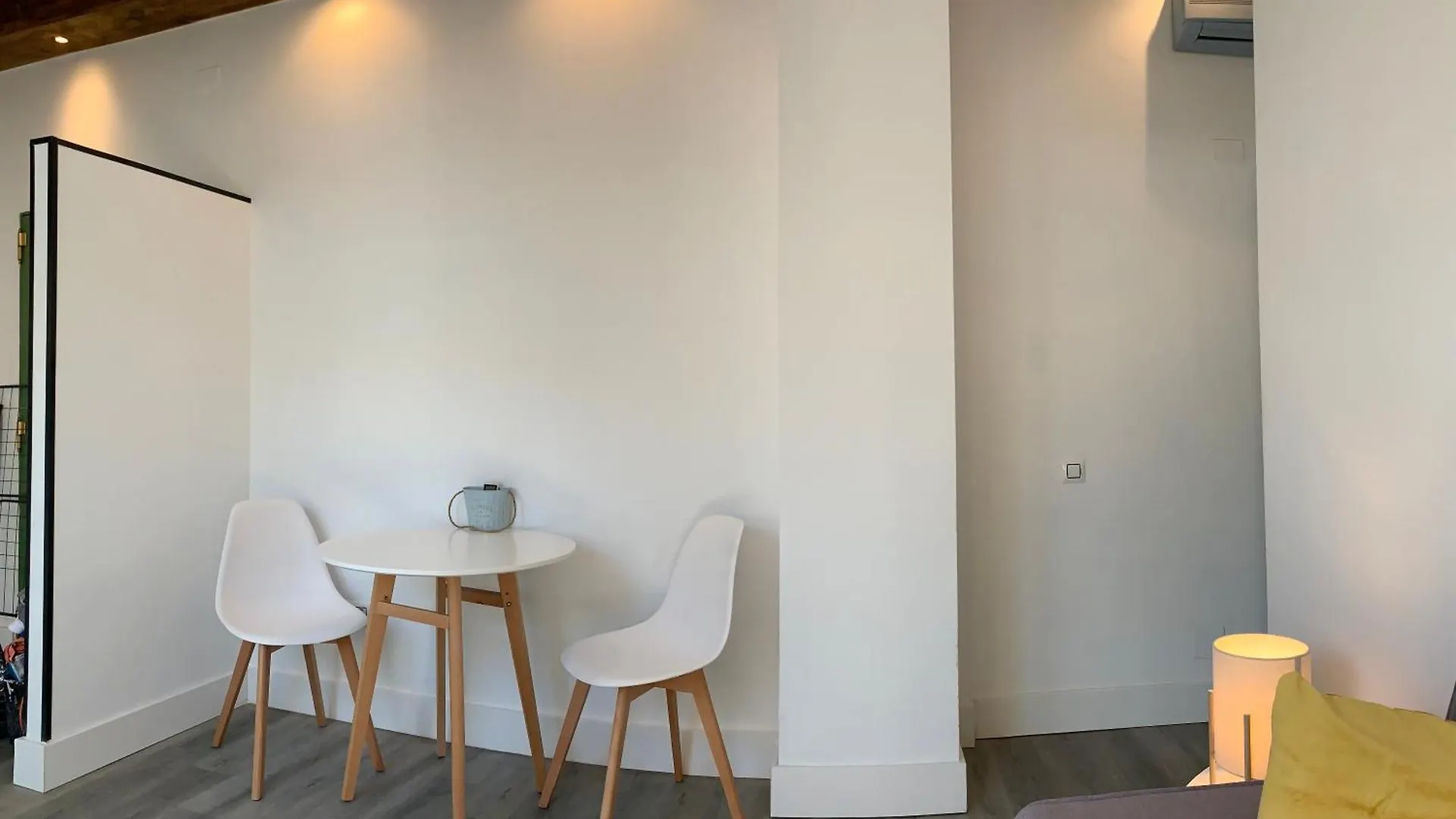 Apartamento La Buhardilla De Pedregalejo Málaga España