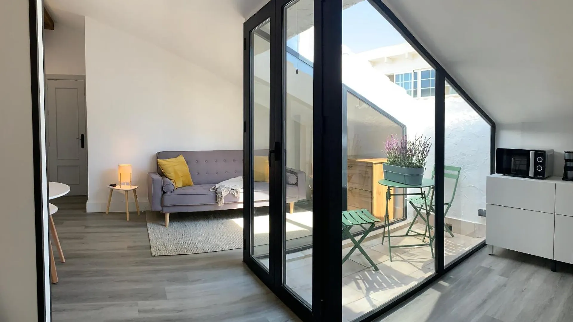 Apartamento La Buhardilla De Pedregalejo Málaga España