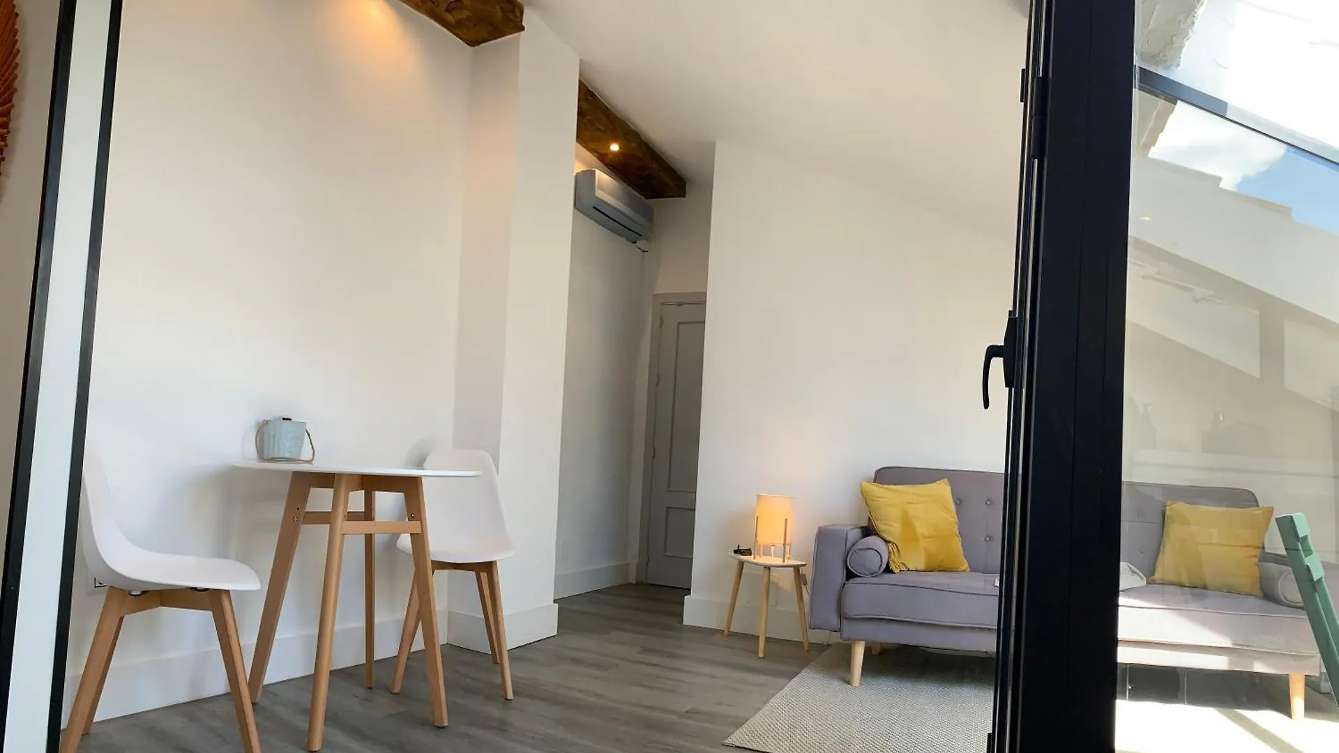 Apartamento La Buhardilla De Pedregalejo Málaga España